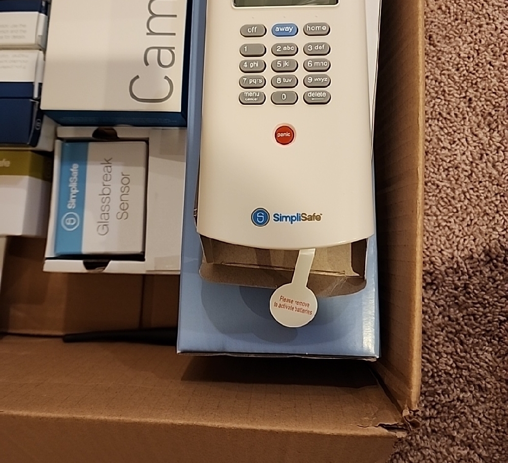 SimpliSafe Blue Entry Sensor Kit - Picture 2 of 5